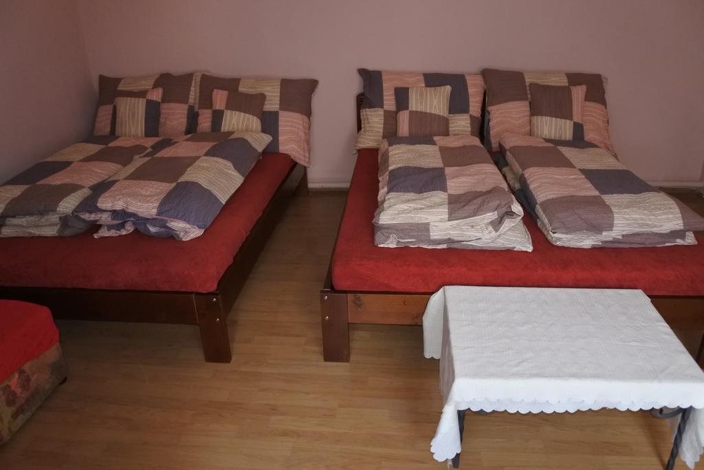 Kisasszony Apartman Eger Bagian luar foto